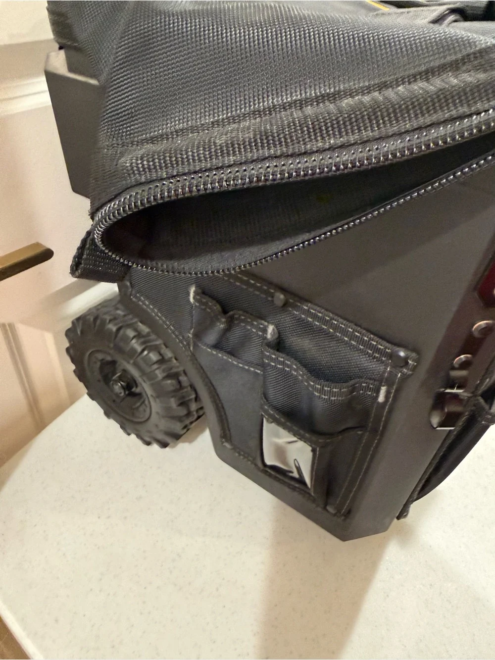 NEW Toughbuilt Black Massive Mouth Zippered Rolling Tool Bag ~ Size L ~ HTF